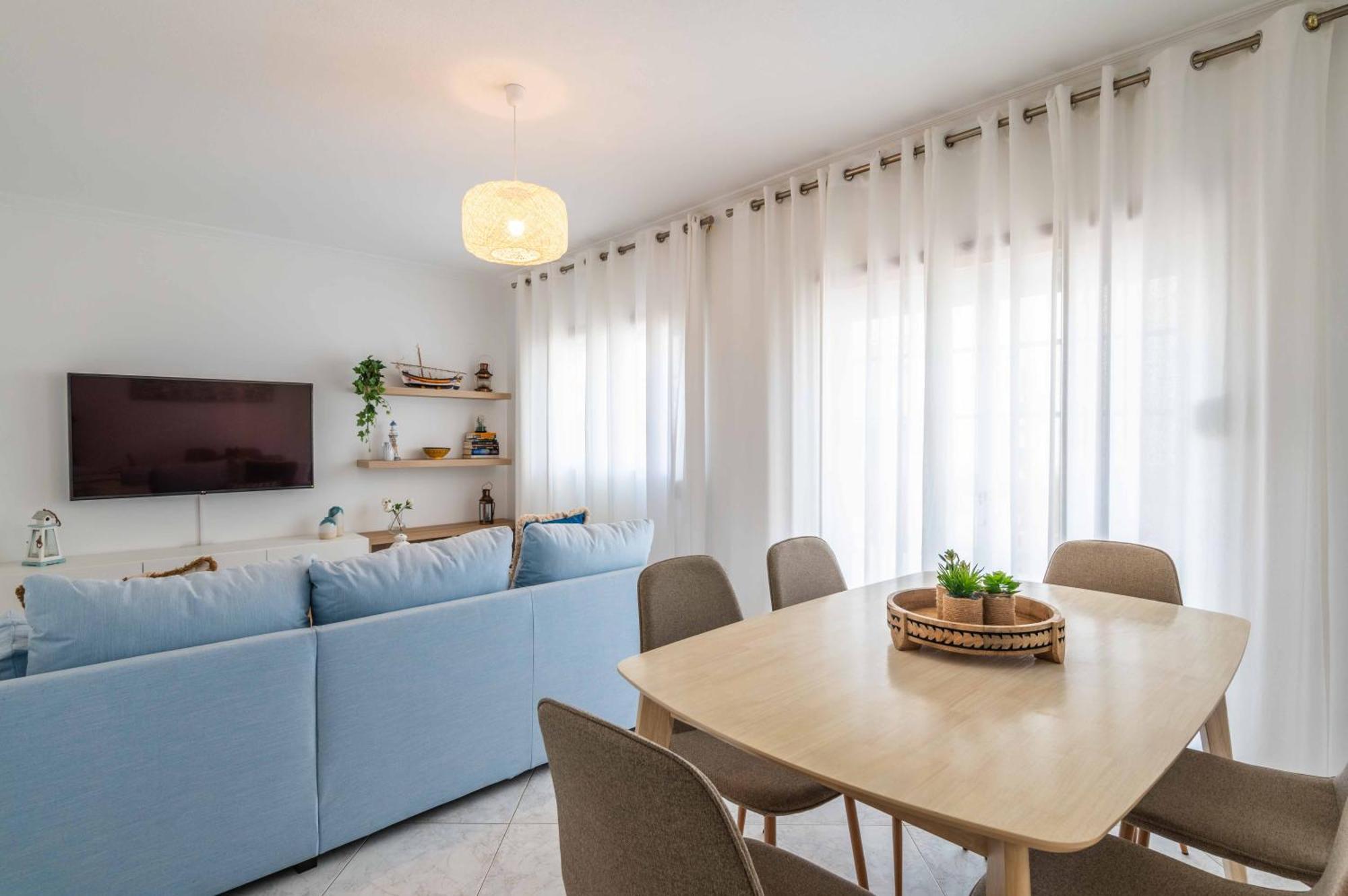 Flat With Ac, Wifi, Netflix, Balcony - 3 Min From The Beach Διαμέρισμα Armação de Pêra Εξωτερικό φωτογραφία